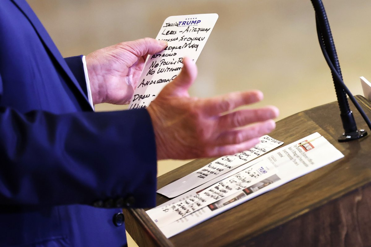 Donald Trump E Jean Carroll notecards