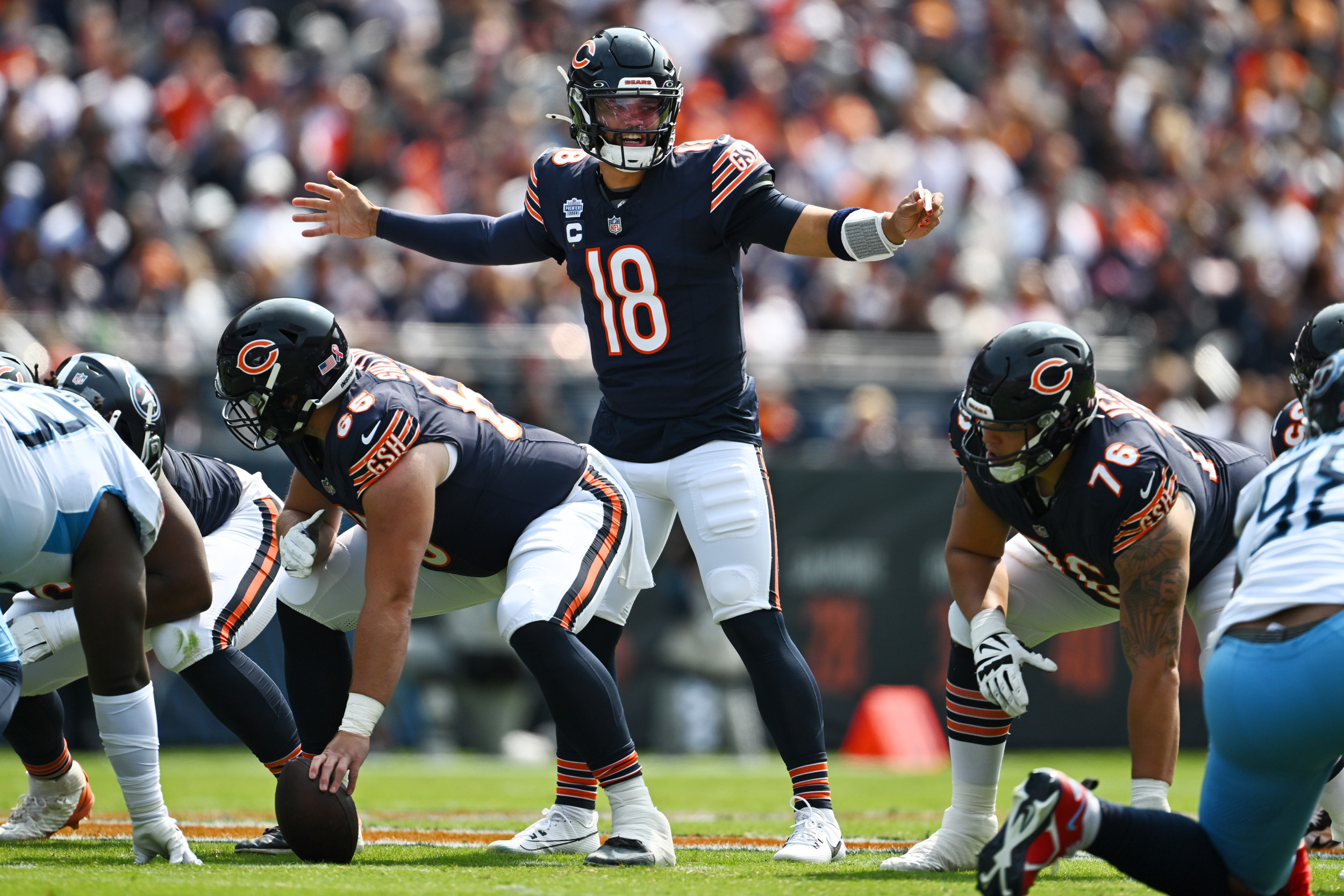 Bears QB Caleb Williams Struggles Heavily in First Half of NFL Debut Bears QB Caleb Williams Struggles Heavily in First Half of NFL Debut