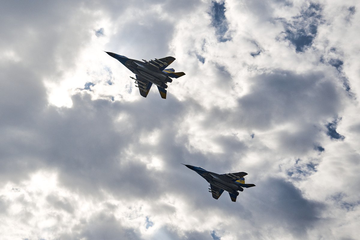 Lt Col Mes MiG-29 flyover