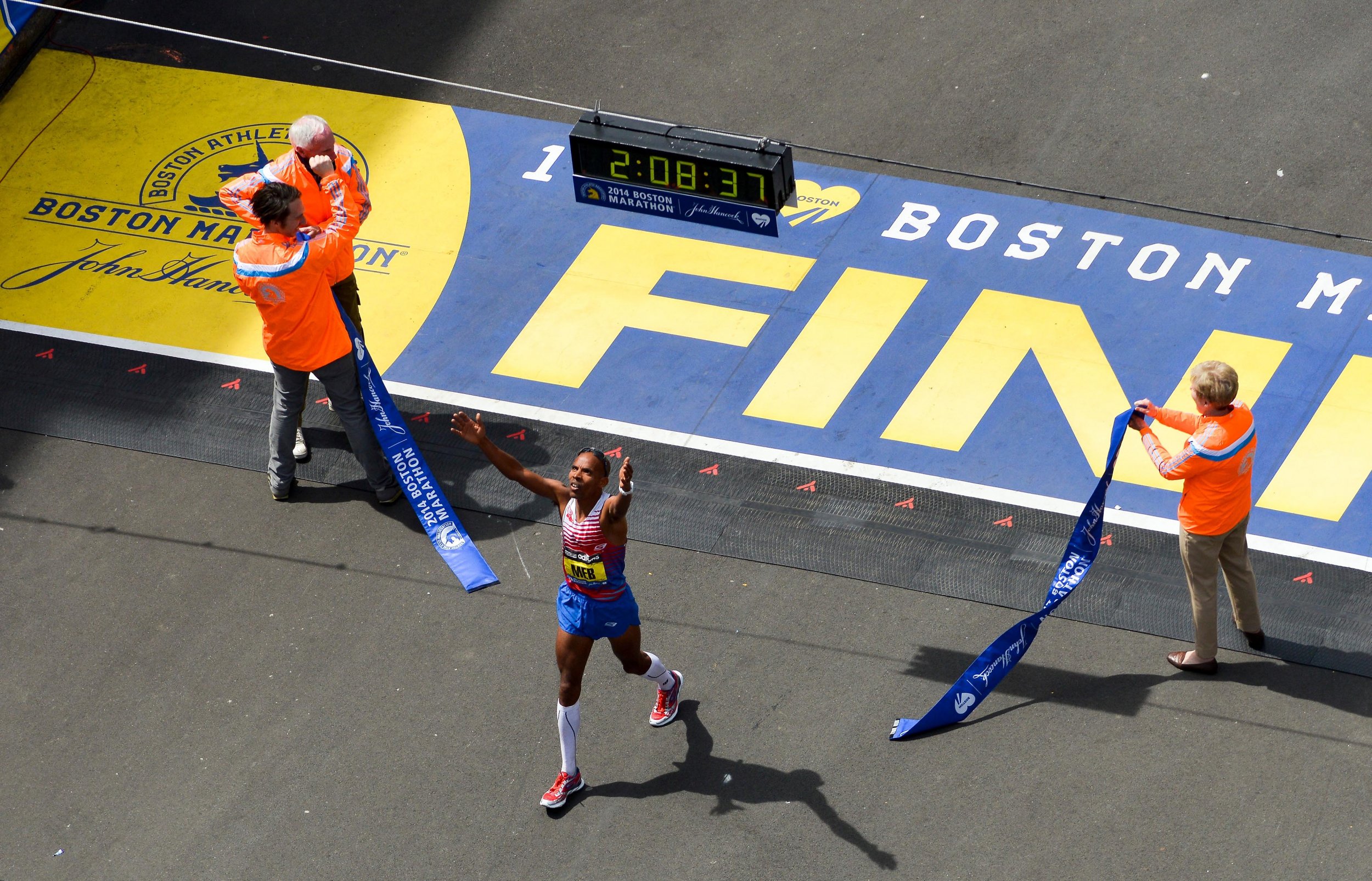 Video: Keflezighi Becomes First American In 3 Decades To Win The Boston ...