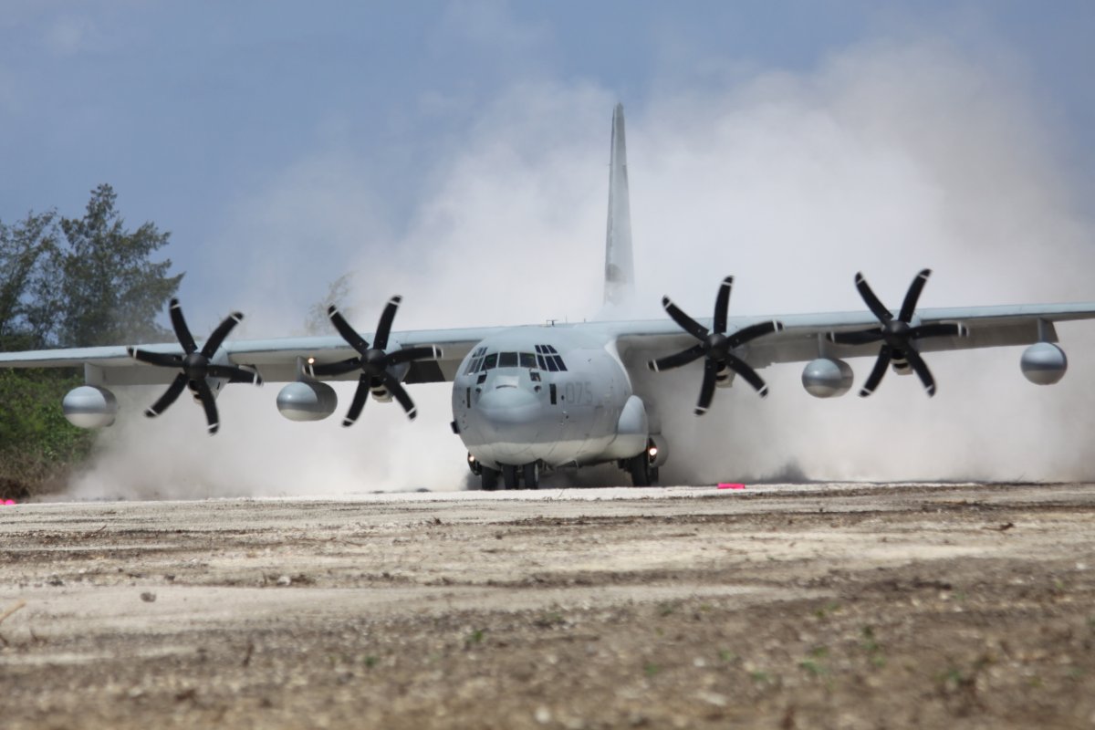 US Transport Aircraft Lands on Tinian 