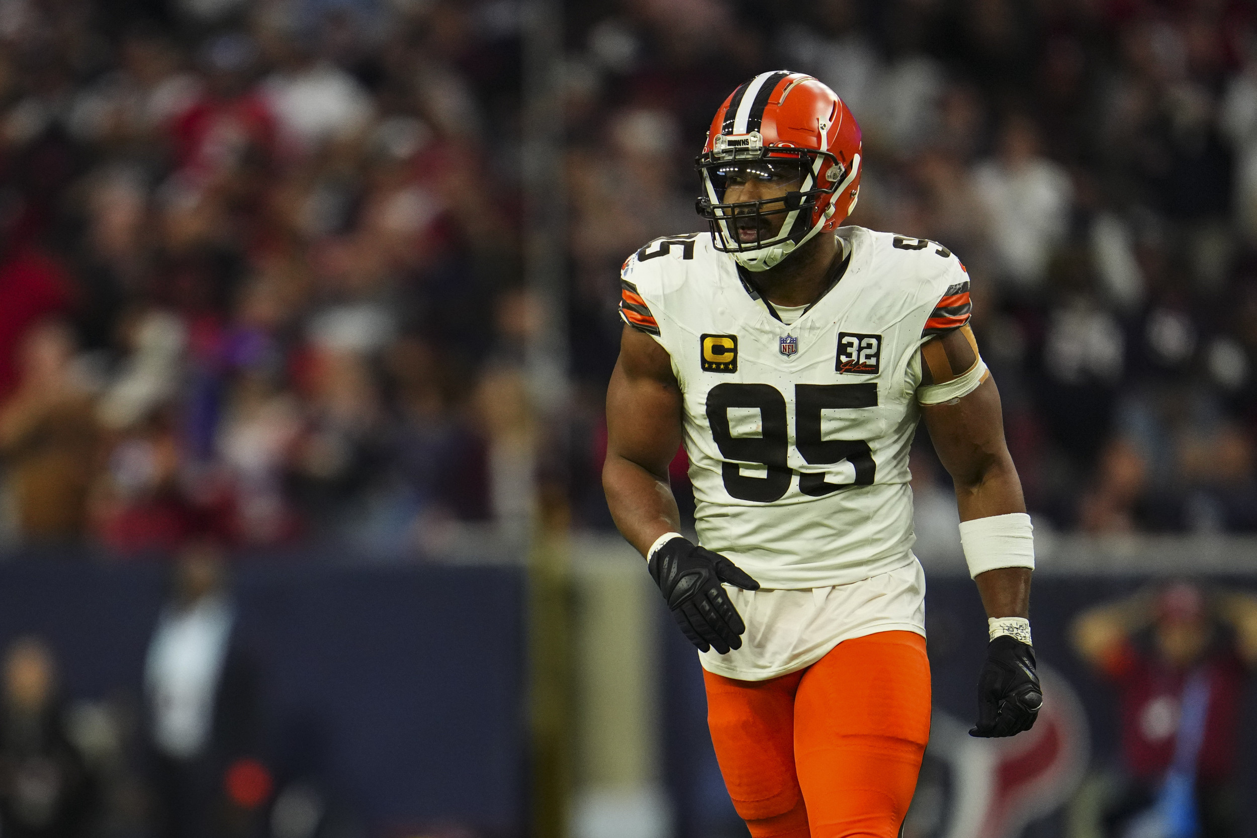 Browns' Myles Garrett Misses Practice with Injury