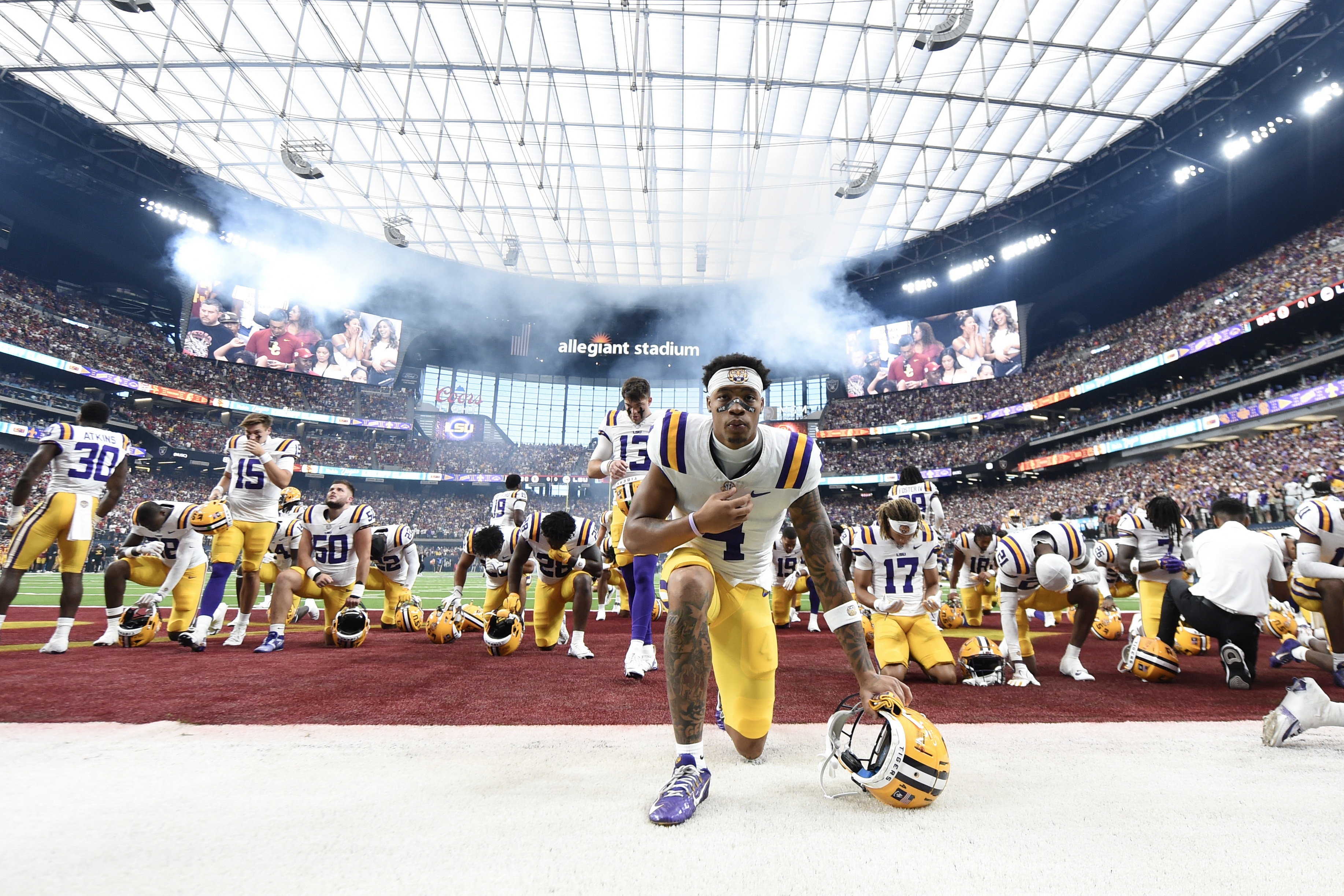 NCAAF Week 3 Best Bets: Target Road Favorite LSU Tigers