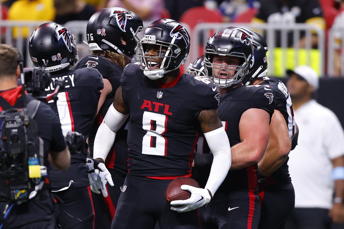 Atlanta Falcons Predicted To Trade Former First-Round Pick To Division Rival Panthers - Newsweek