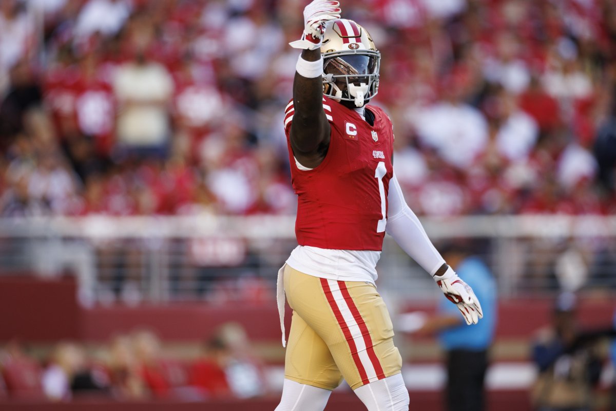 49ers News: Deebo Samuel to Miss Multiple Weeks With Calf Injury - Newsweek