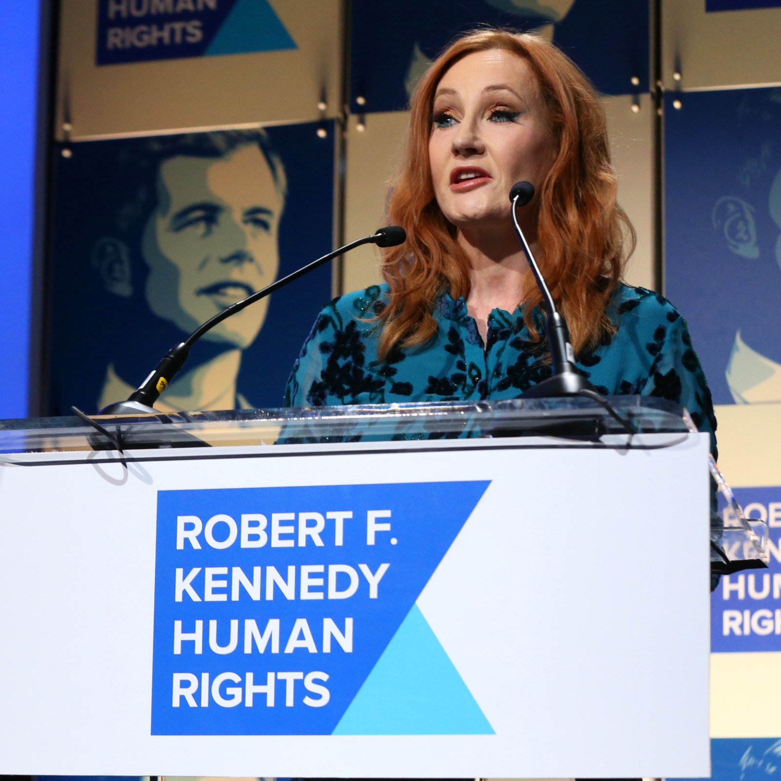 JK Rowling Hits Out at Edinburgh 'Harry Potter' Tour—'Nonsense' - Newsweek