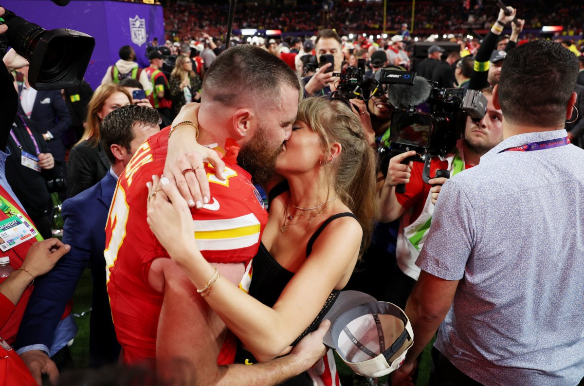 Travis Kelce and Taylor Swift