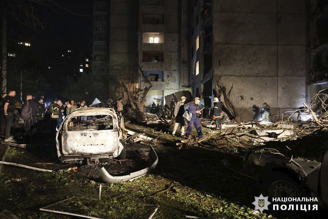 Russia Launches Glide Bomb Attack on Kharkiv Apartment Buildings