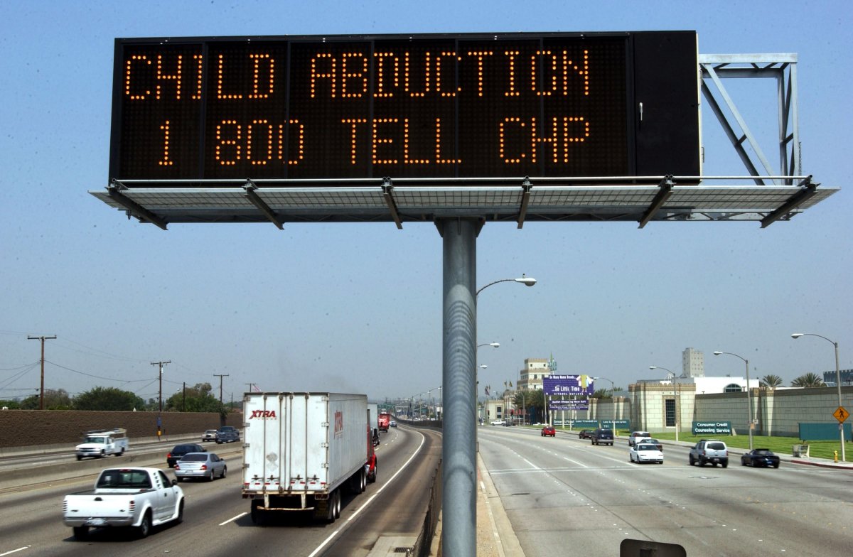 Amber alert sign 