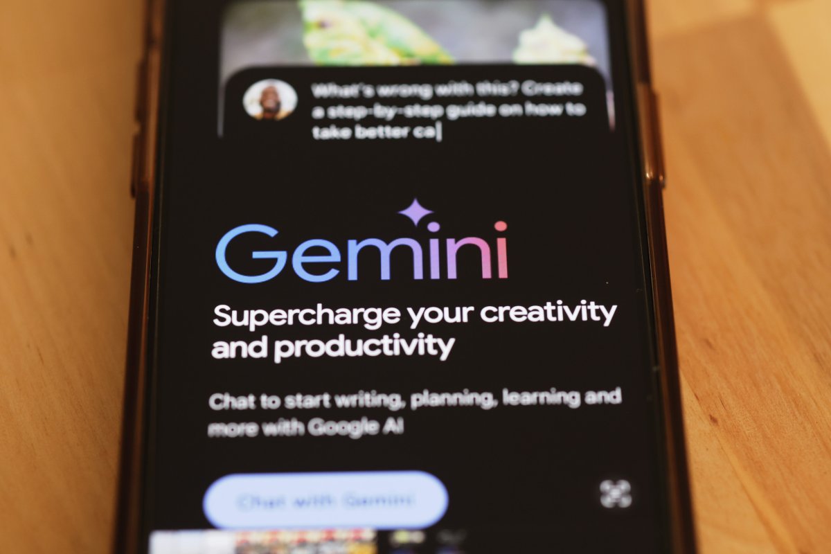 Google Gemini di iPhone.