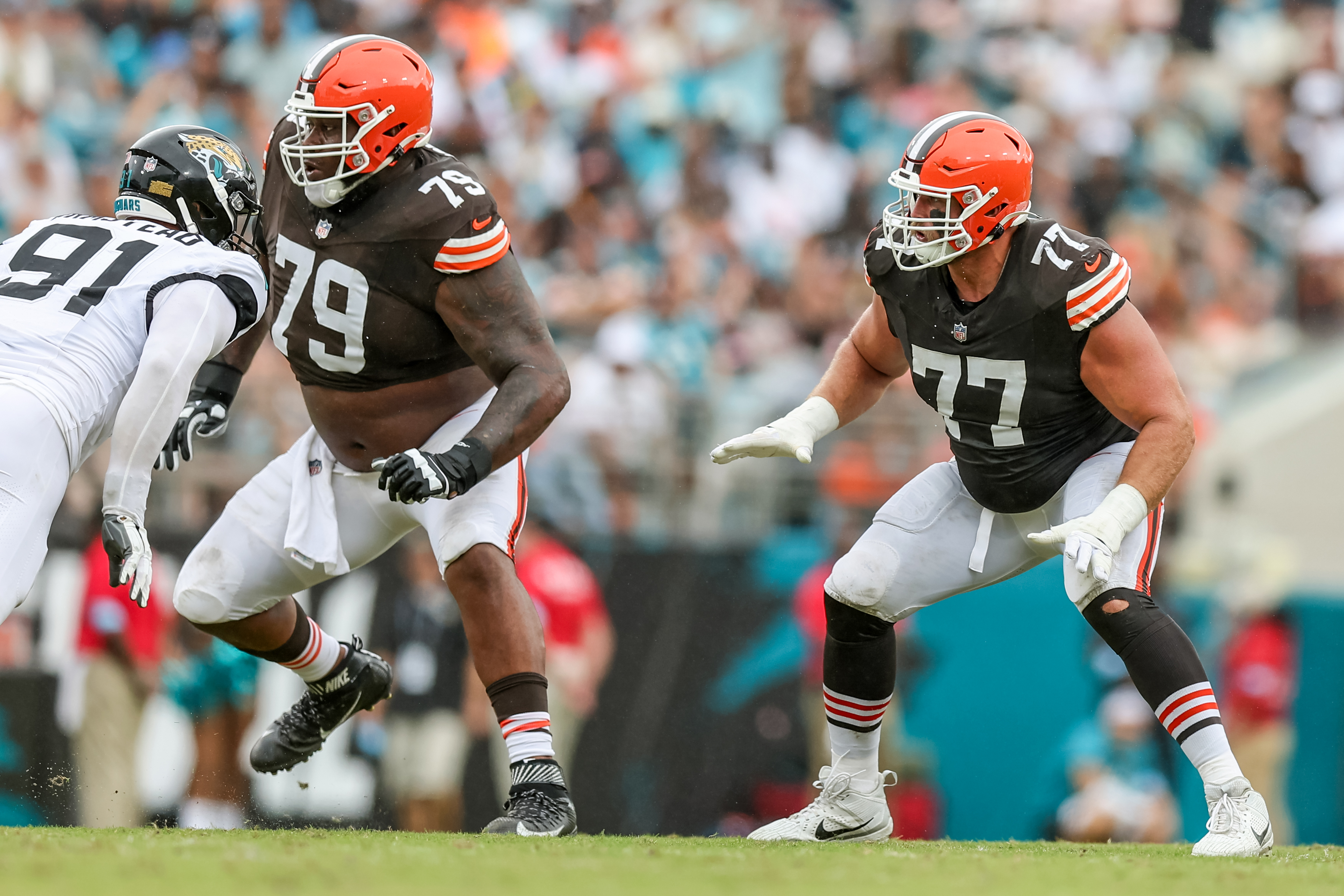 Cleveland Browns Place Wyatt Teller on Injured Reserve