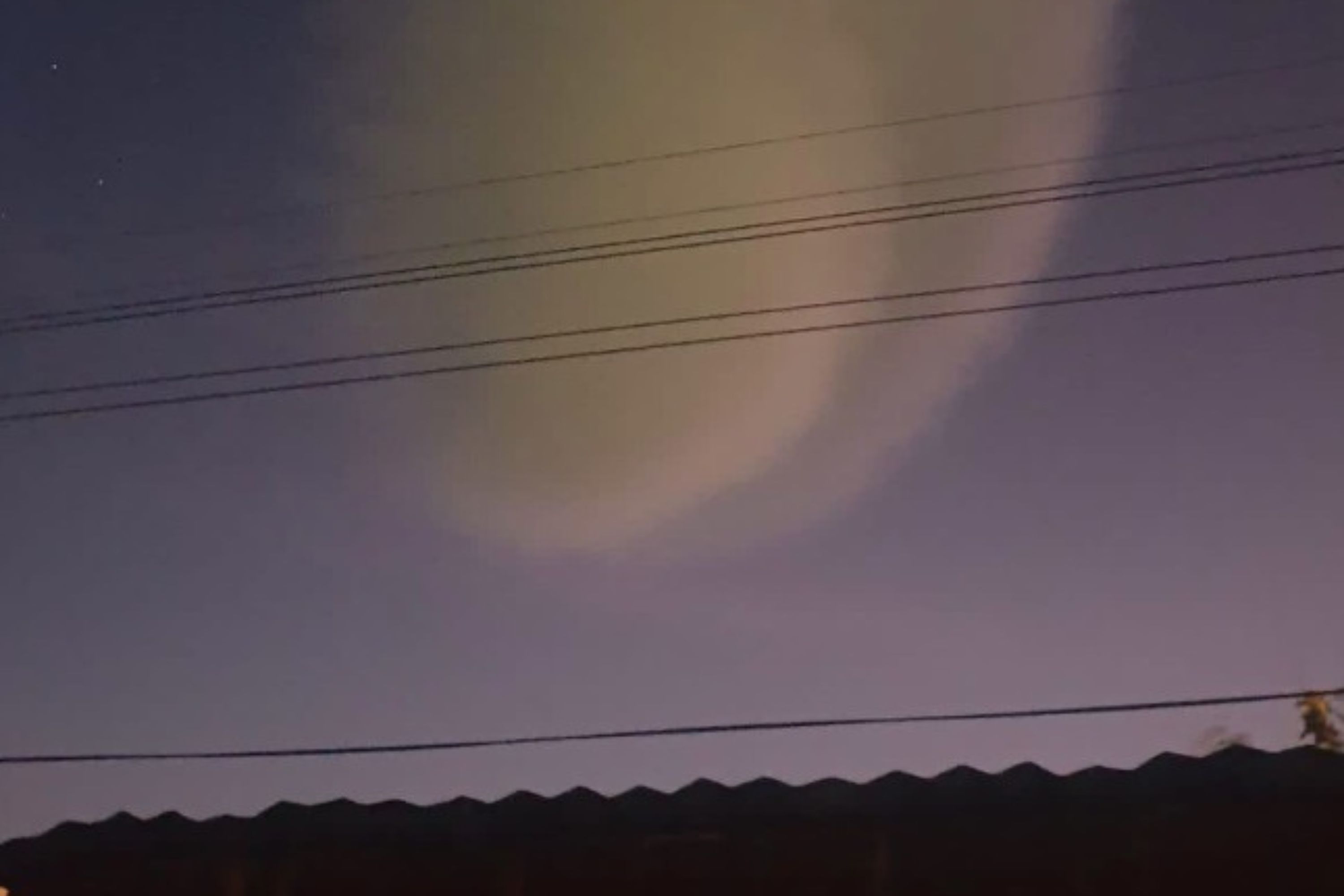 Strange Clouds Leave the Internet Shocked and Curious