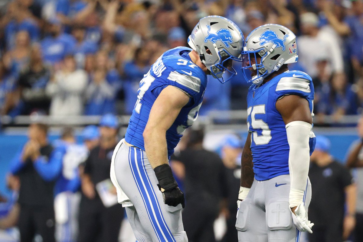 Lions Place Star LB Derrick Barnes on Injured Reserve With Significant Knee  Injury - Newsweek