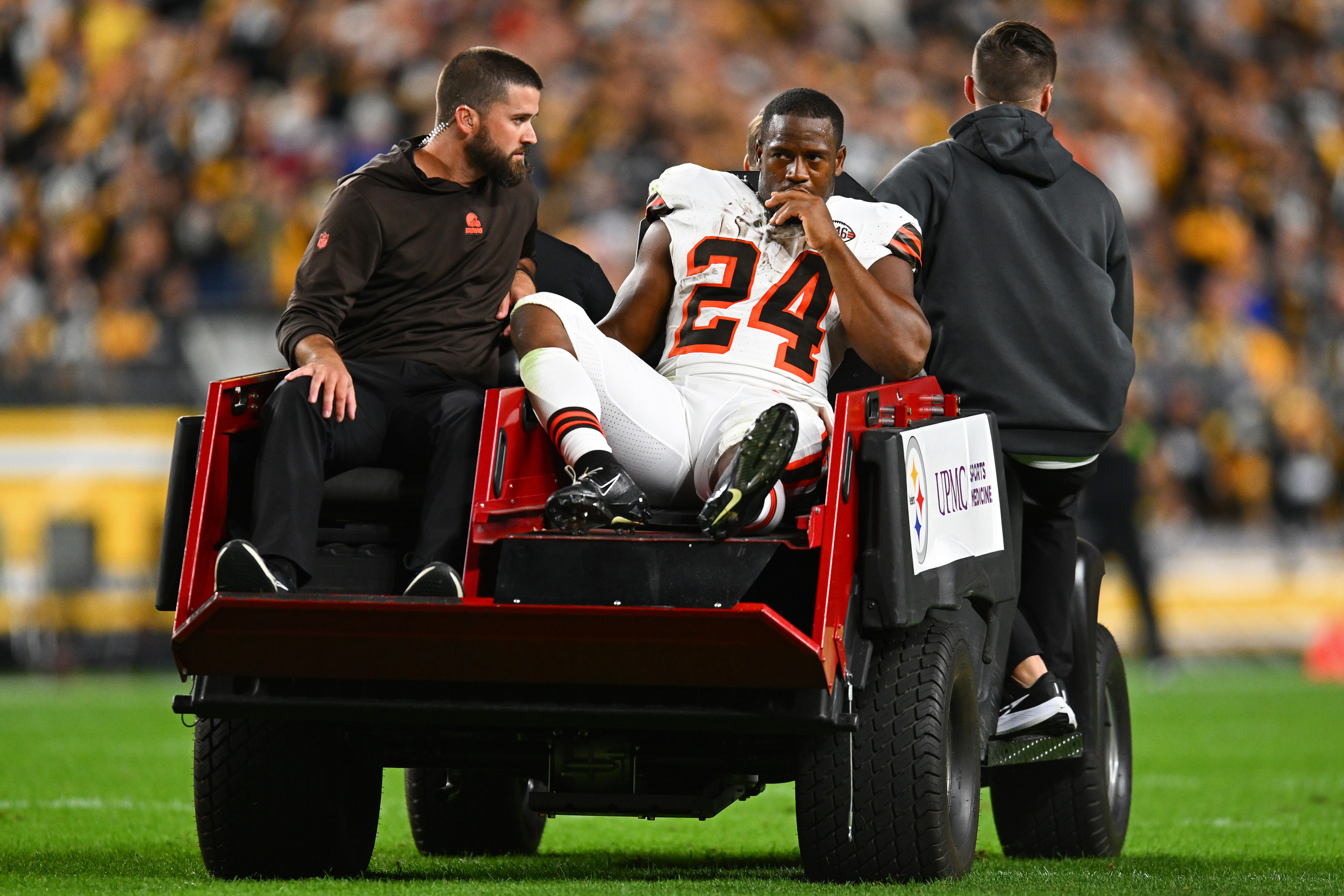 Browns News: Star RB Nick Chubb Given Massive Injury Update - Newsweek