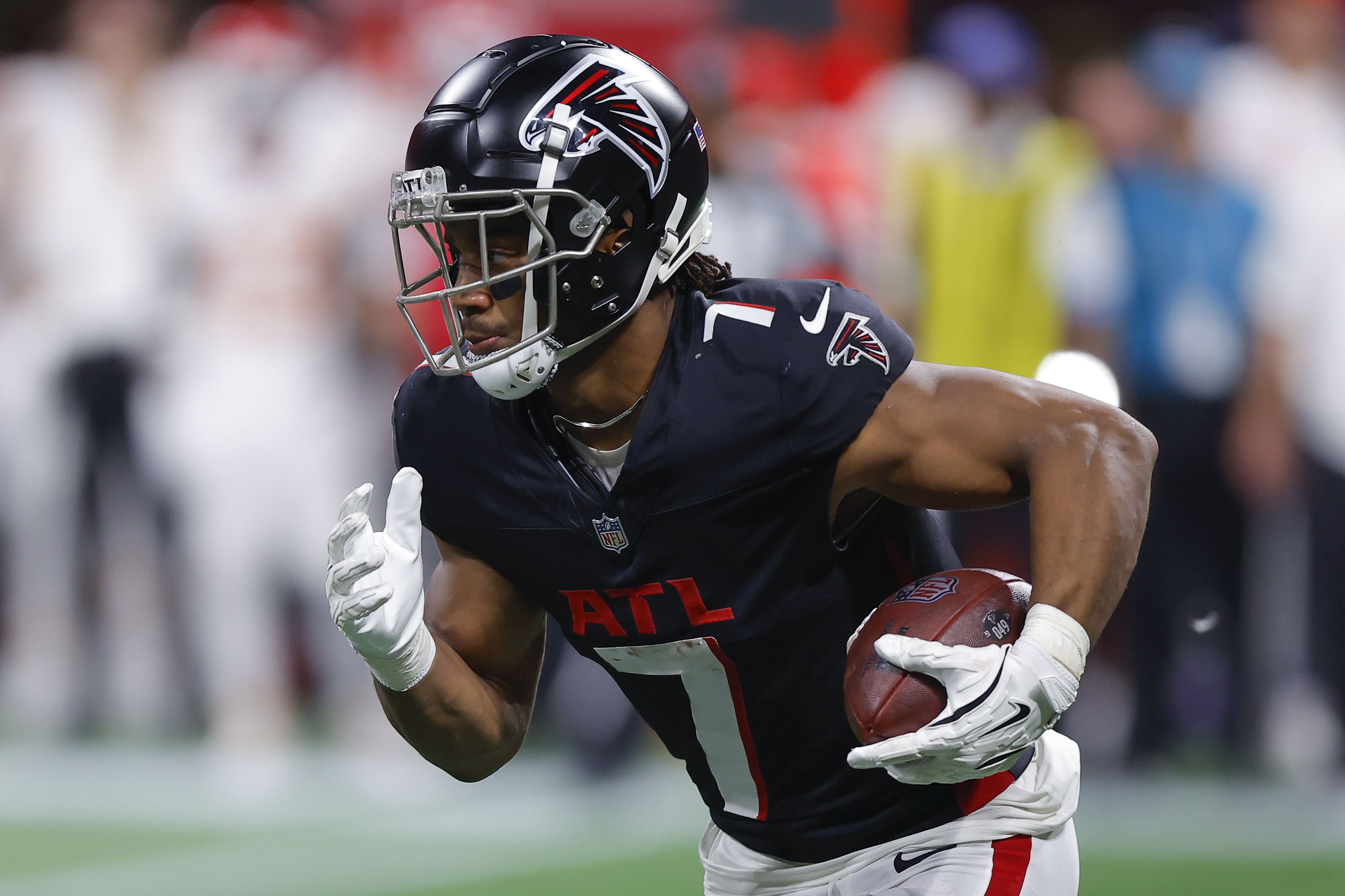 NFL Week 5 TNF Player Props: Back Falcons RB in Divisional Showdown