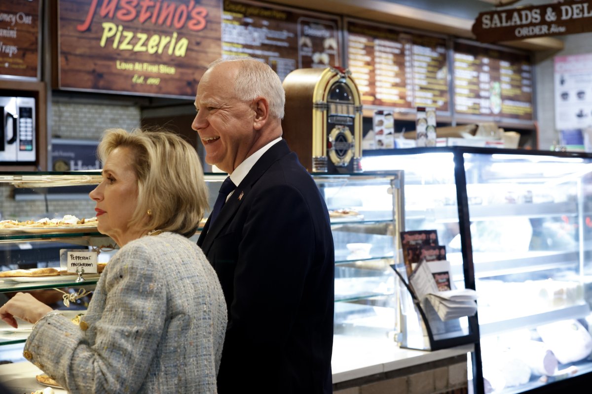 Walz at Justino's Pizzeria