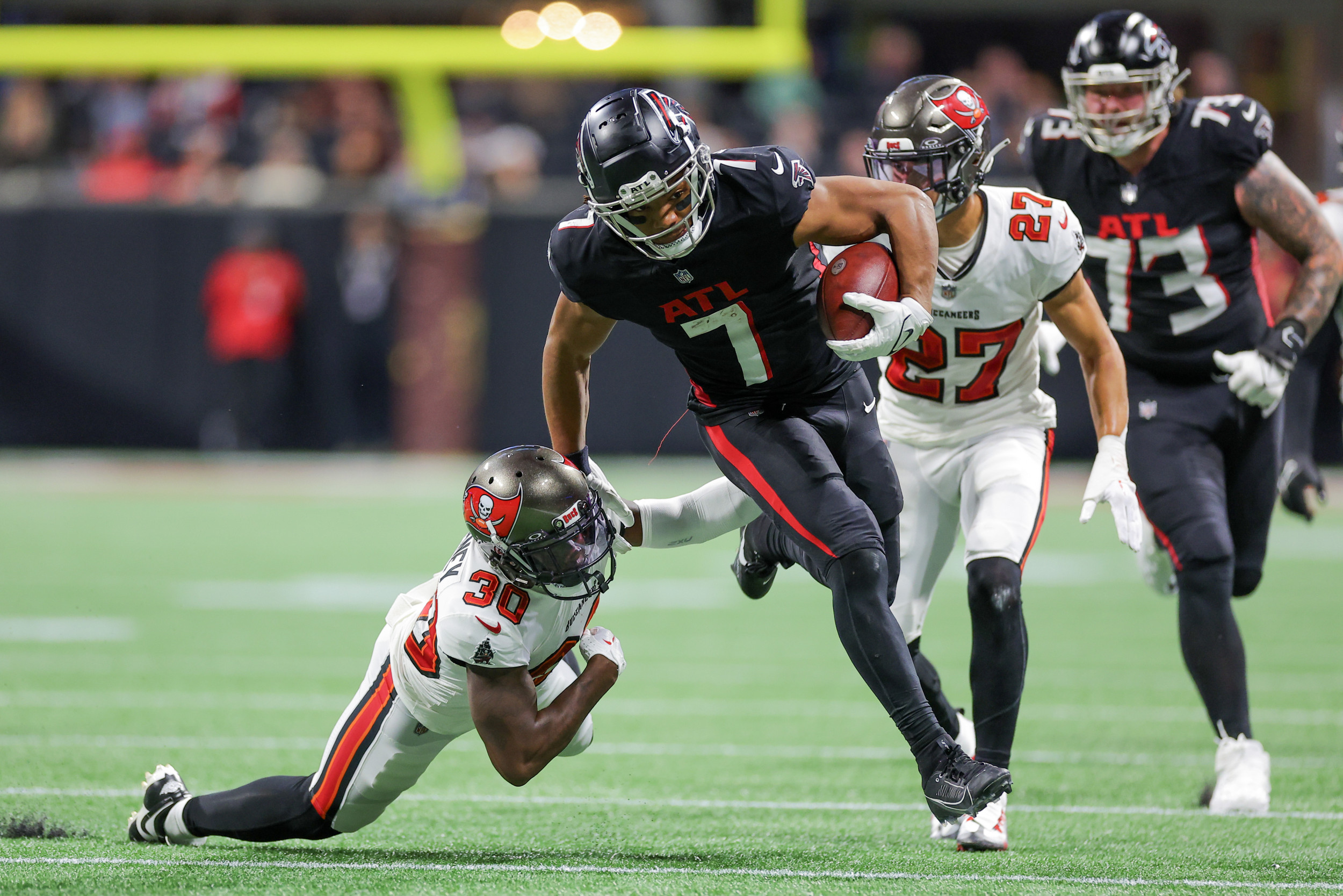 Buccaneers vs. Falcons Sportsbook Promos Best Offers for Week 5 TNF