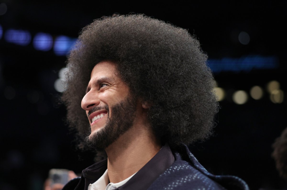 Former NFL QB Colin Kaepernick Receives Surprising Reaction When Shown at WNBA Playoffs