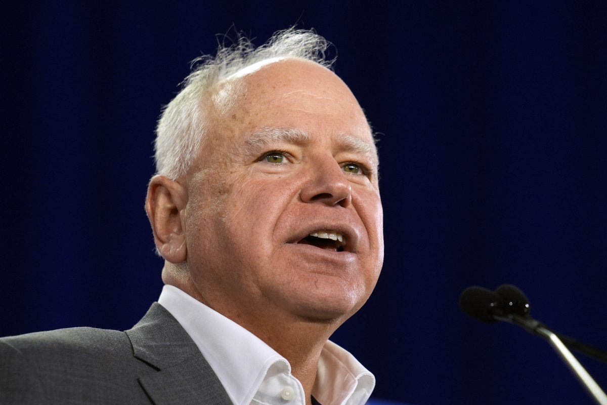 Tim Walz speaks at the rally in Pennsylvania