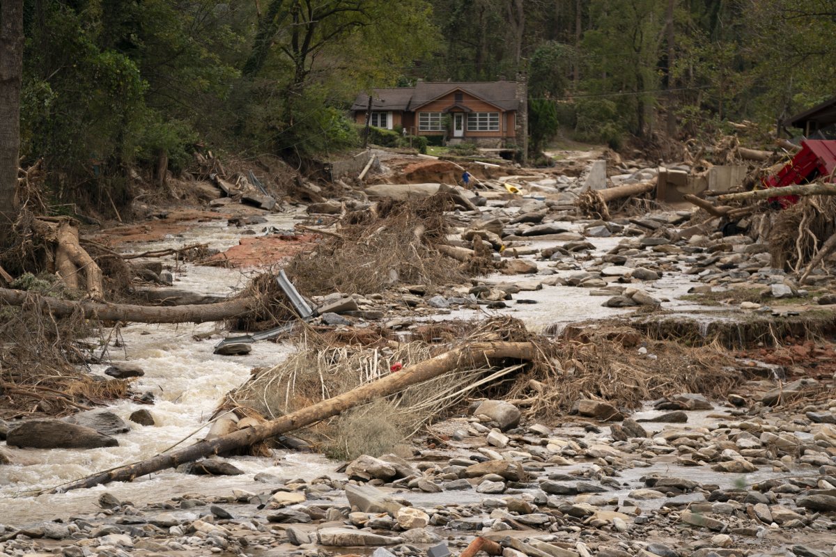 Pro-Trump Mayor Rips ‘Counterproductive’ FEMA Accusations