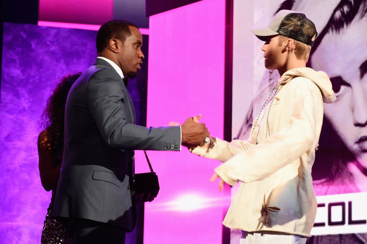 Diddy Justin Bieber 2015 AMAs