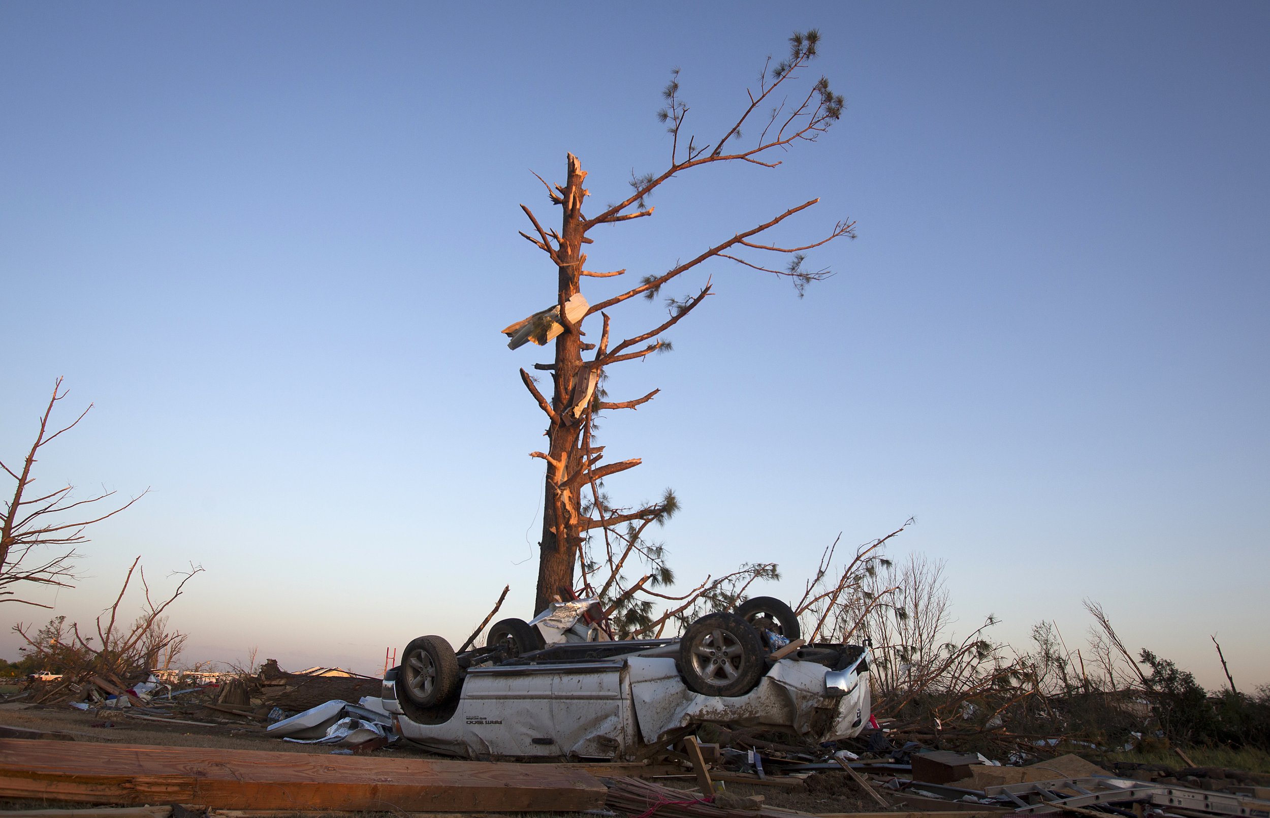 Thirty Dead in Southern Tornadoes