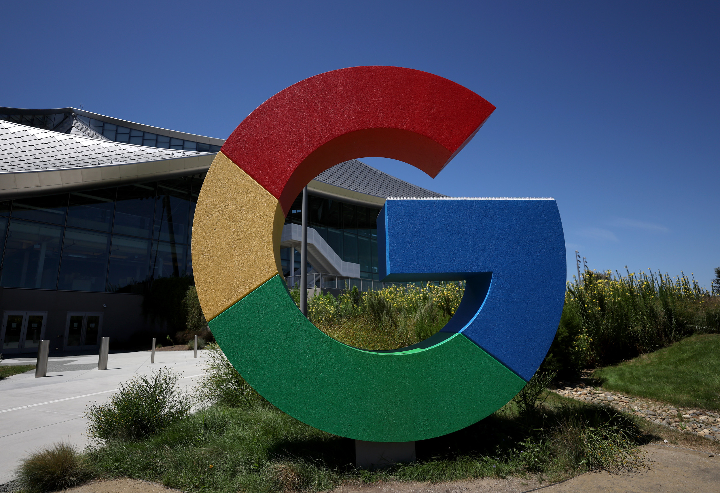 Google hits back over proposal to break it up