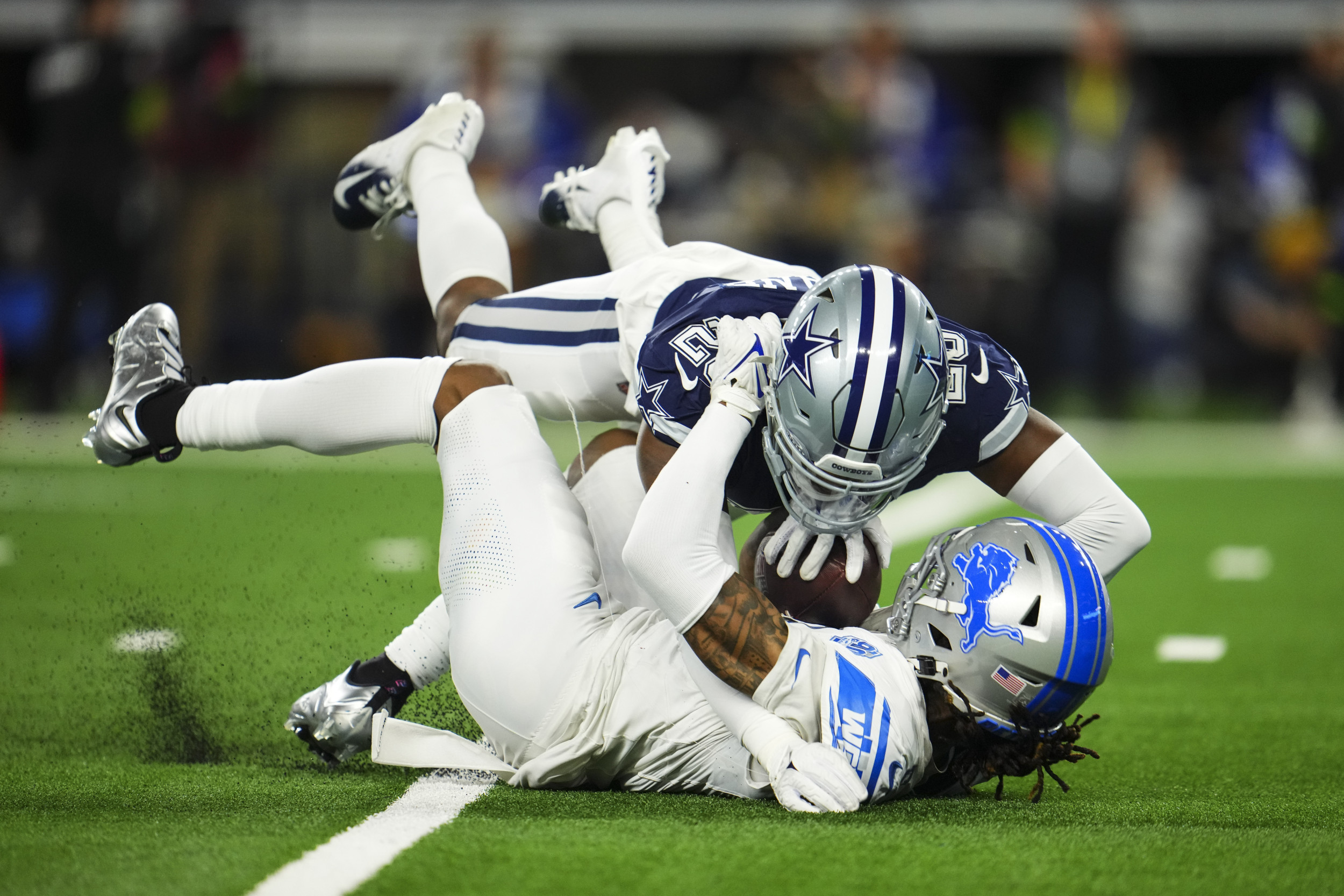 Cowboys All-Pro CB DaRon Bland to Be Activated Off IR, Could Rejoin Team  Against Lions - Newsweek