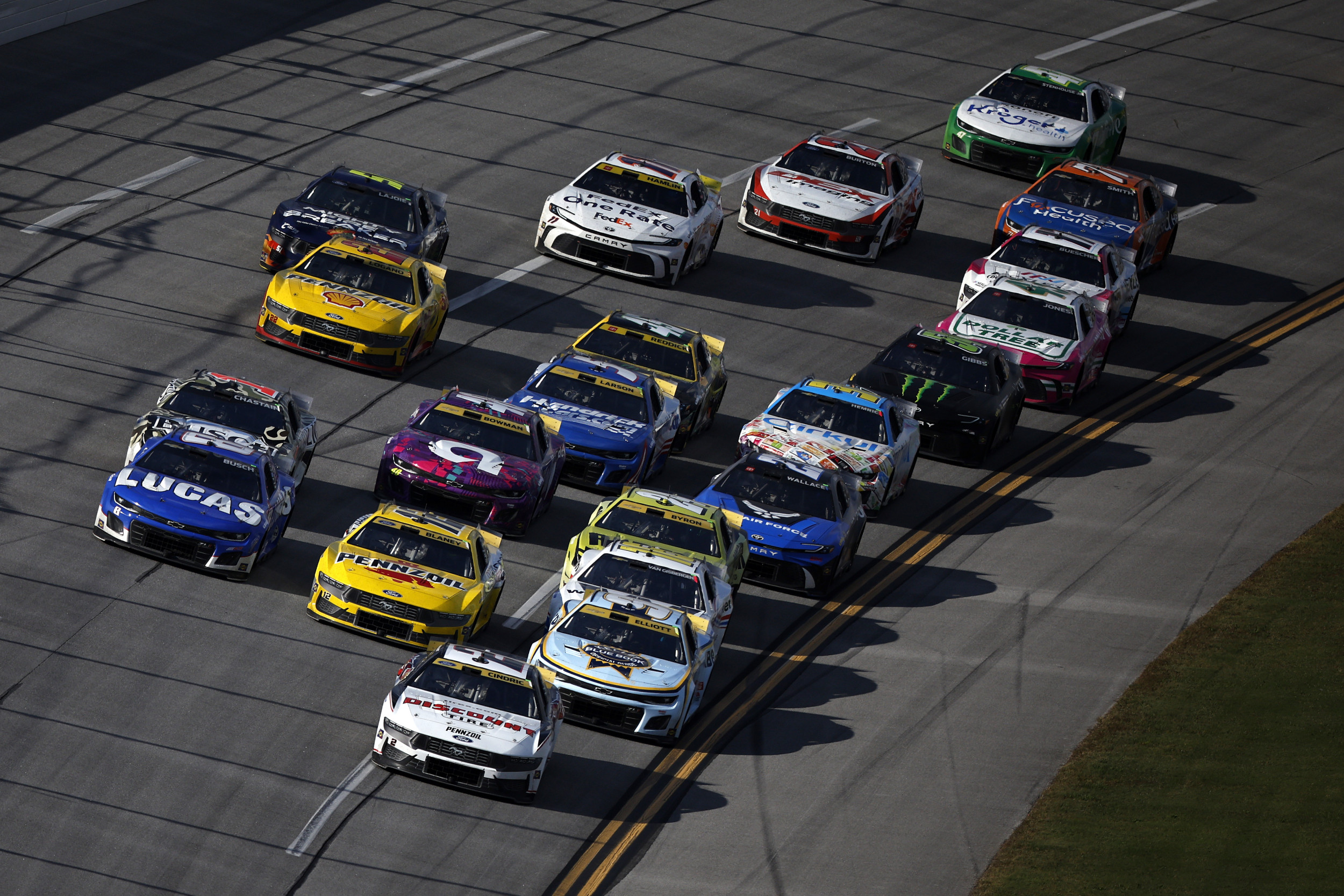 CW Considers Remote NASCAR Broadcasting for 2025