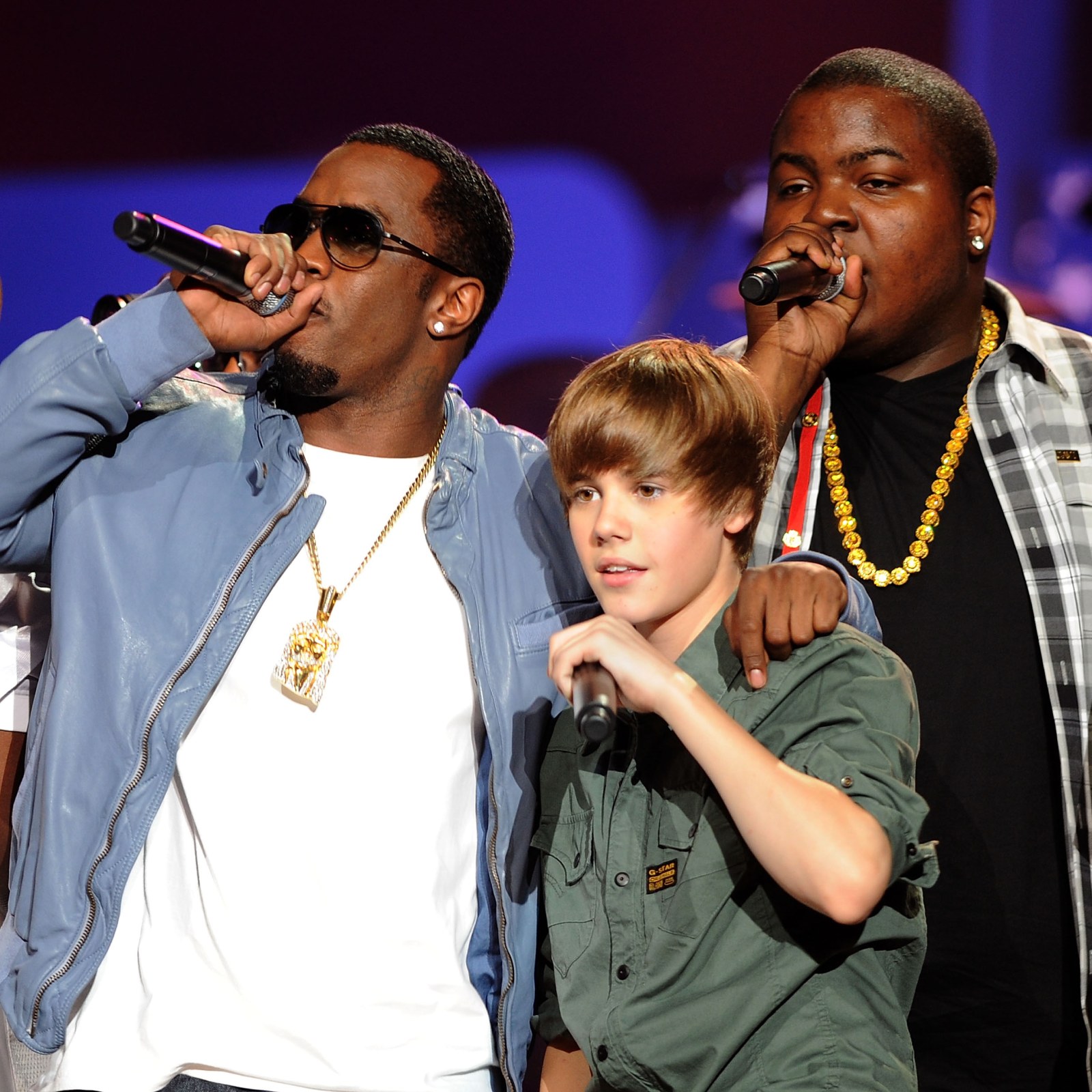 Why Resurfaced Video of Diddy Patting Down Justin Bieber Is Raising Eyebrows - Newsweek