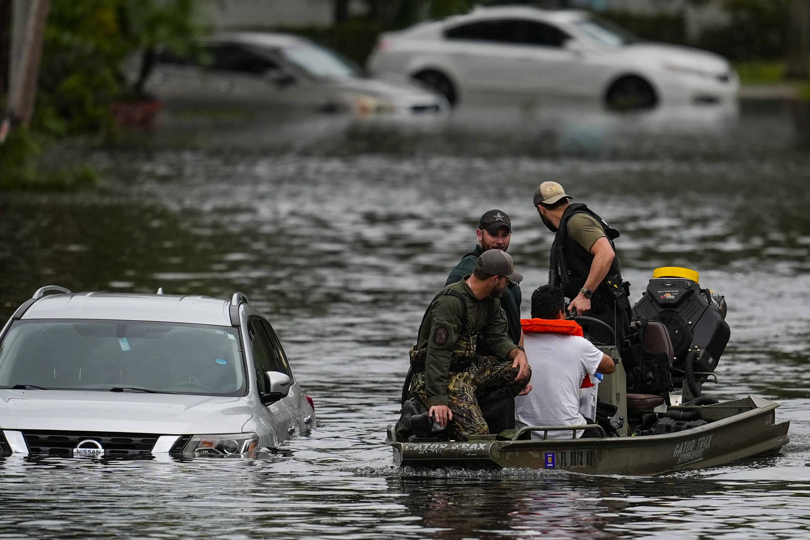 Orages Violents Au Québec: 43,000 Homes Without Power – The Aftermath - 00z42r7