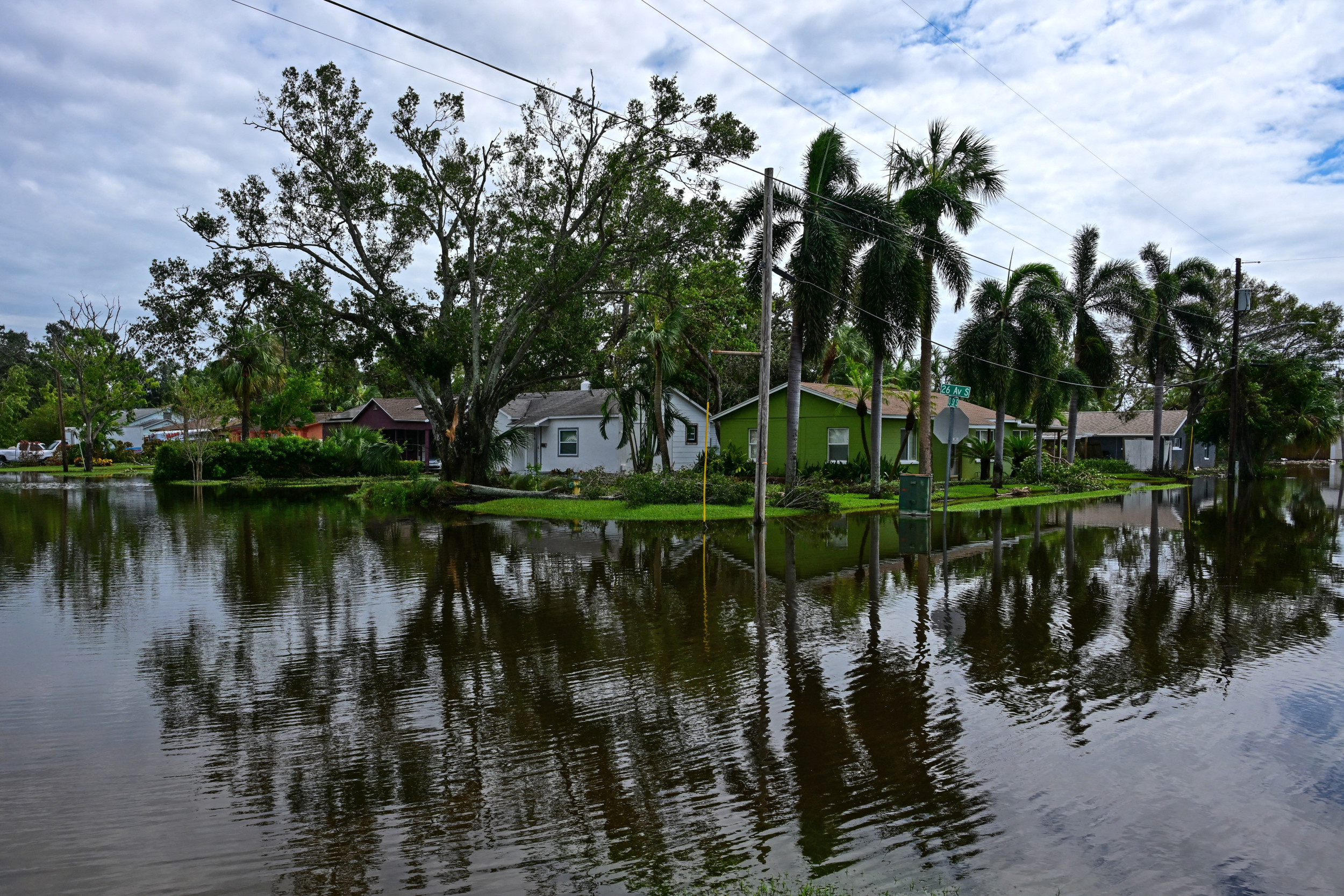 Florida residents are being warned to leave now due to rapidly rising waters