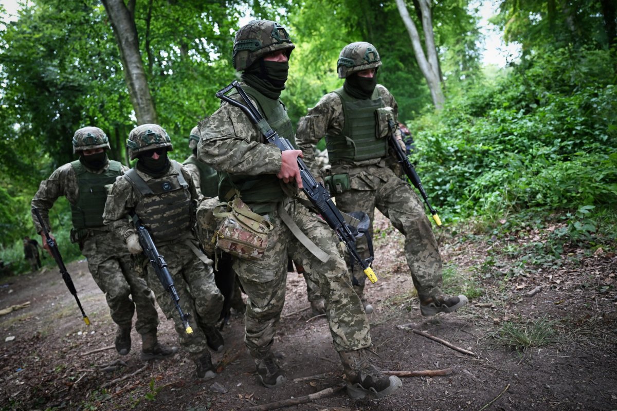 Ukrainian soldiers