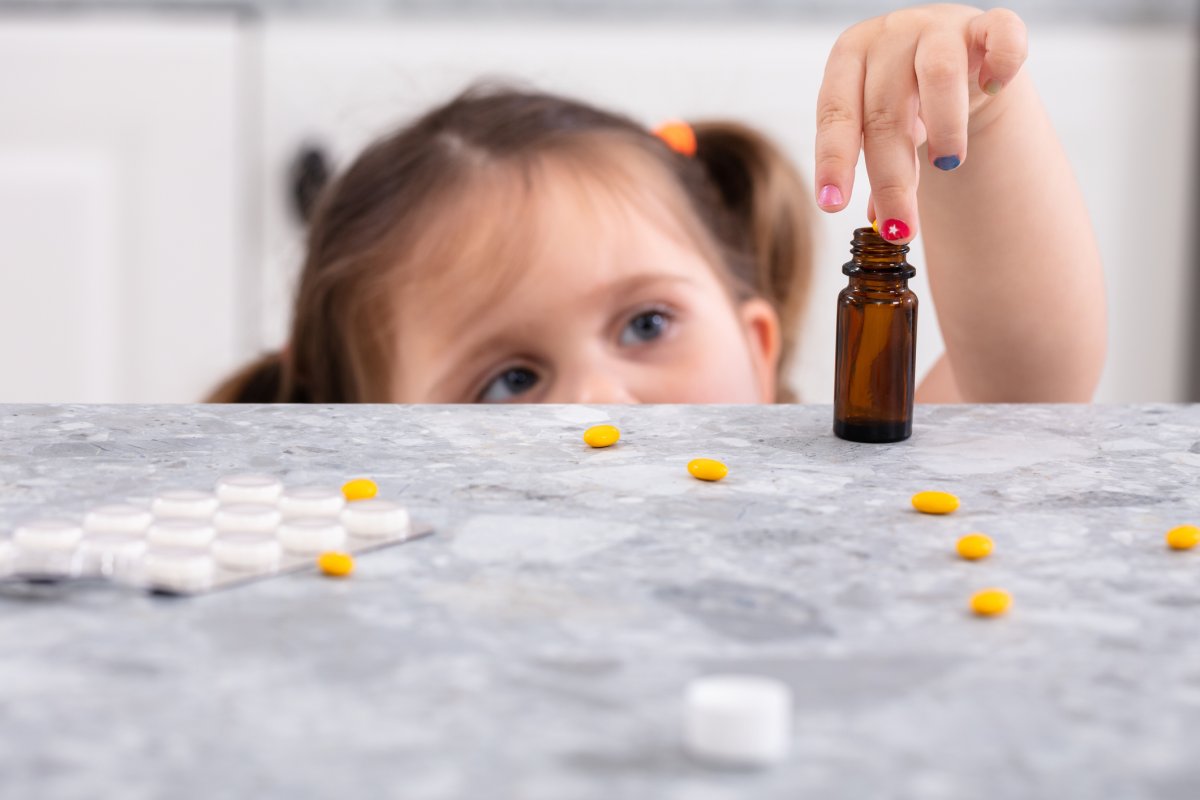 US schoolchildren having seizures from over the counter medicine