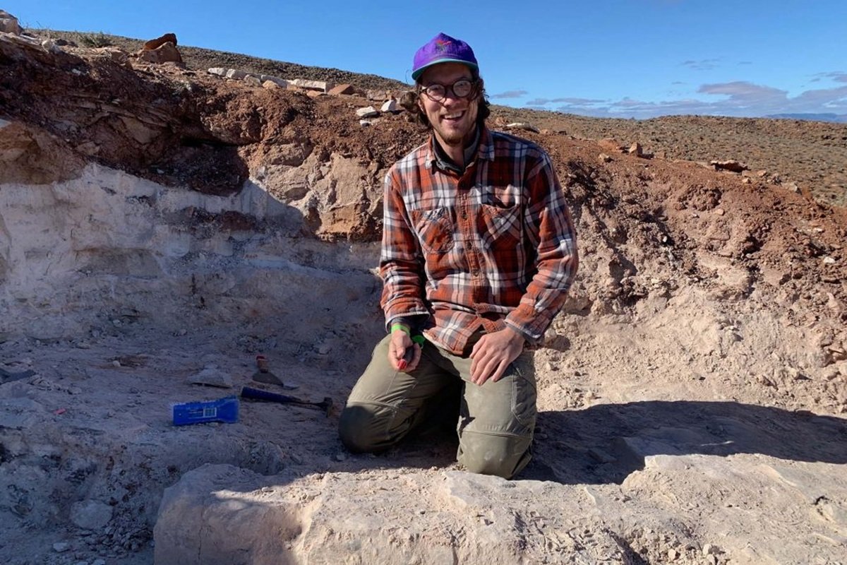 Professor Scott Evans in the Australian outback