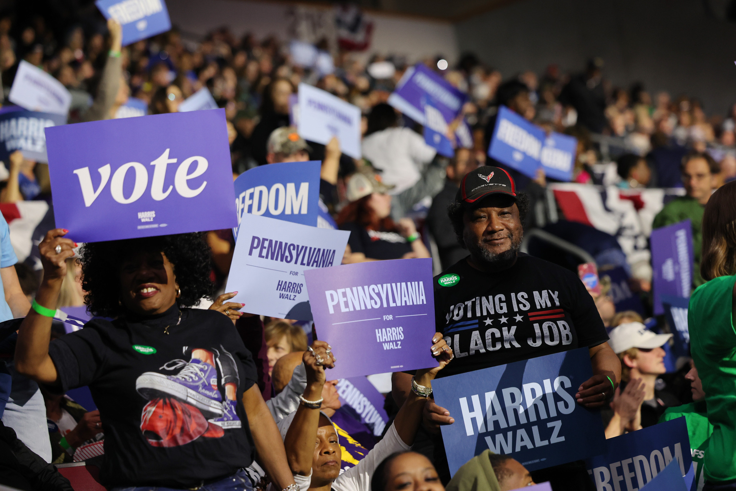 Trump Gets Good News as Registered Democrats Drop 18% in Key Swing County Trump Gets Good News as Registered Democrats Drop 18% in Key Swing County