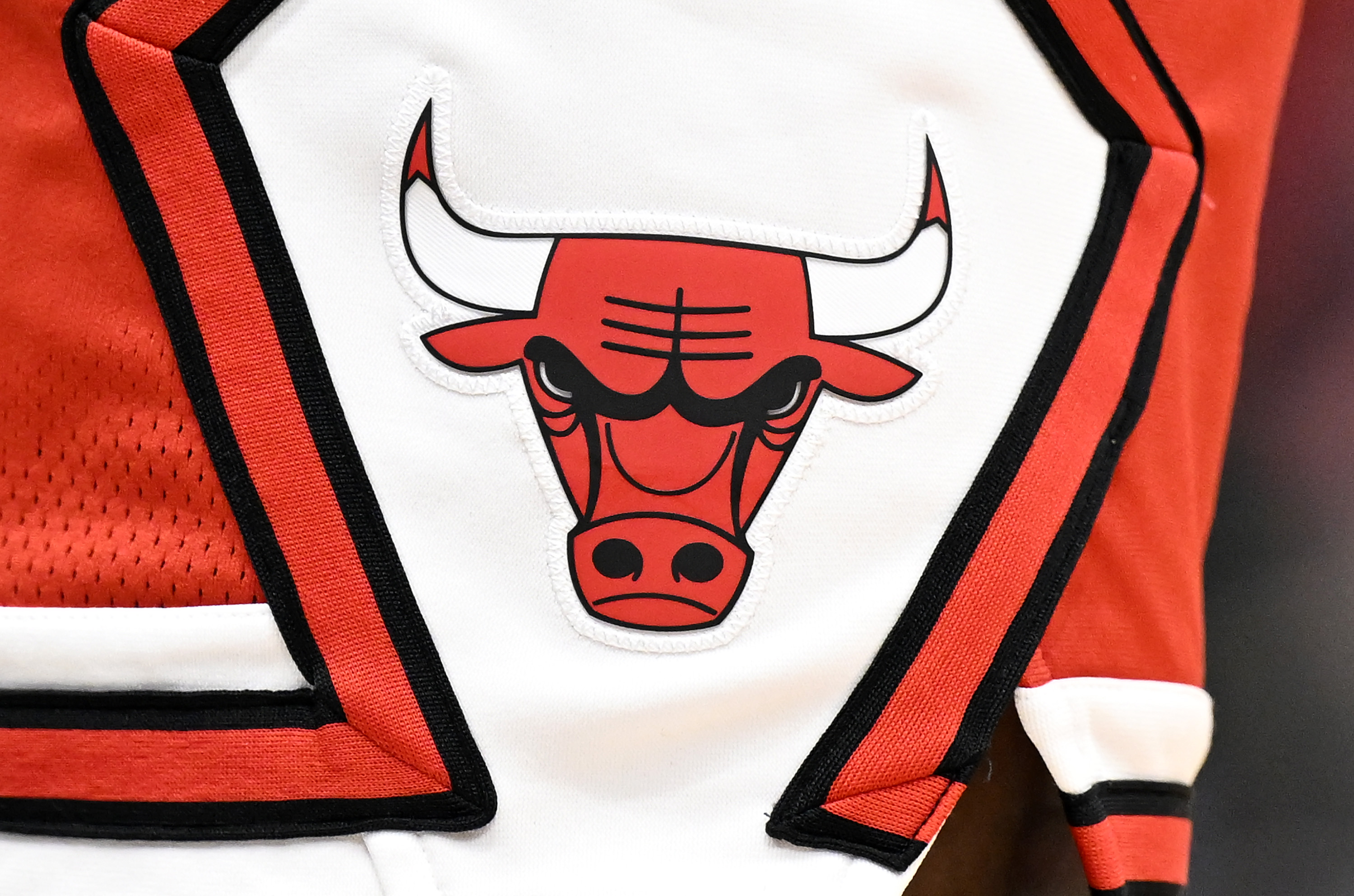 Bulls Legend’s Son Joins Top Contender in Exciting Multi-Year Agreement