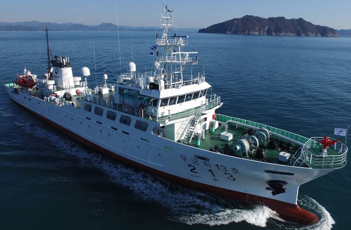 Fisheries Management Ship Mugunghwa 01