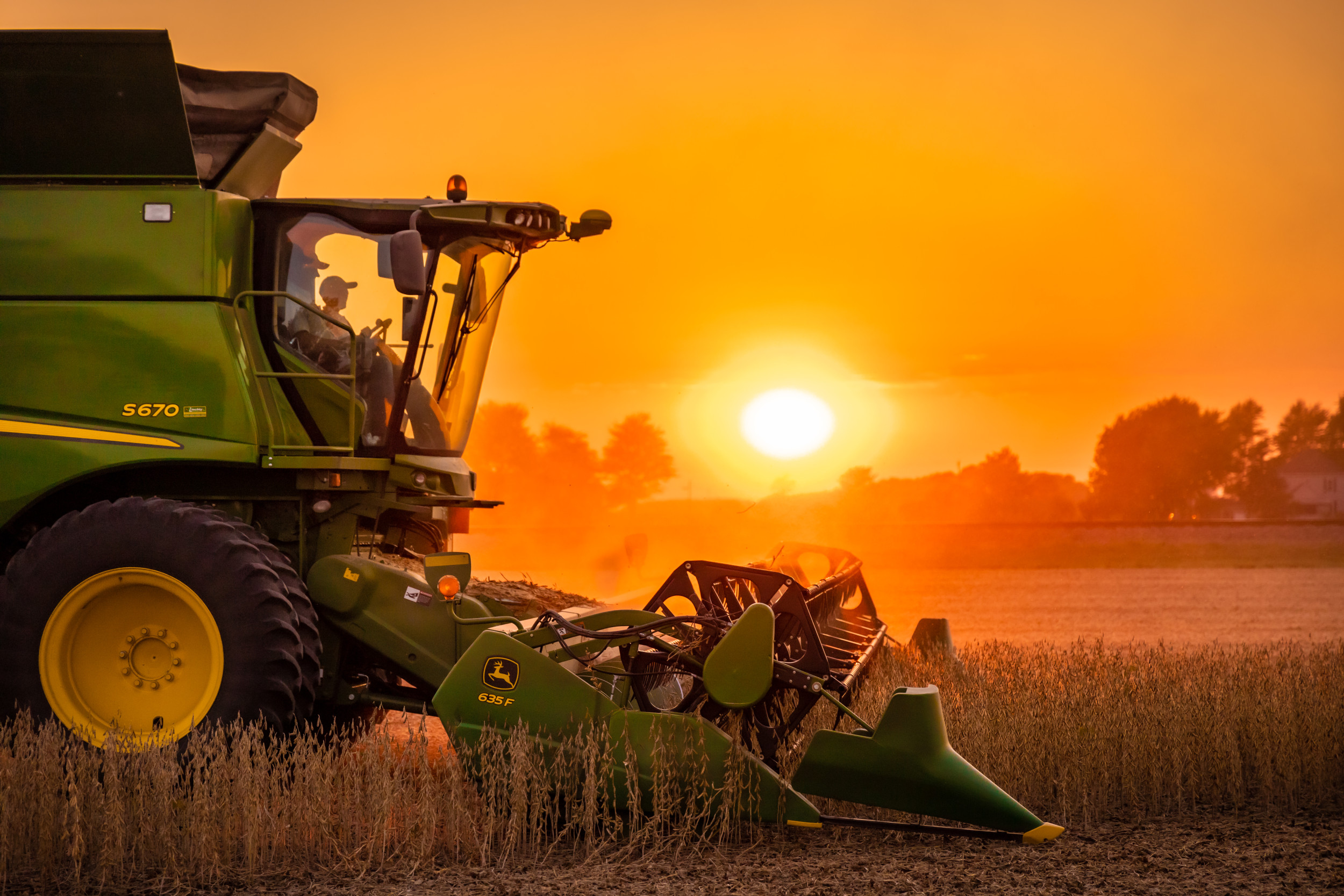 Trade War with China Would Hurt US Farmers: Report Trade War with China Would Hurt US Farmers: Report