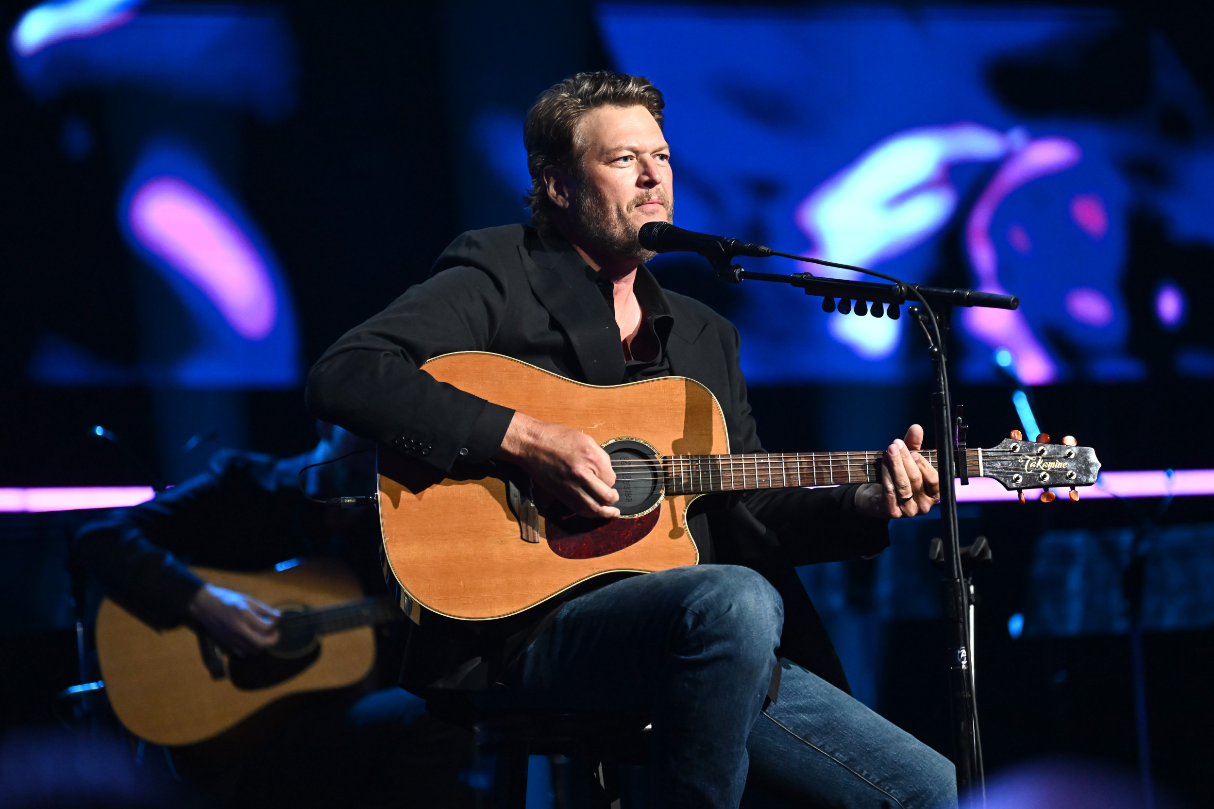 Blake Shelton’s Latest ‘Precious’ Gesture Has Fans Buzzing!