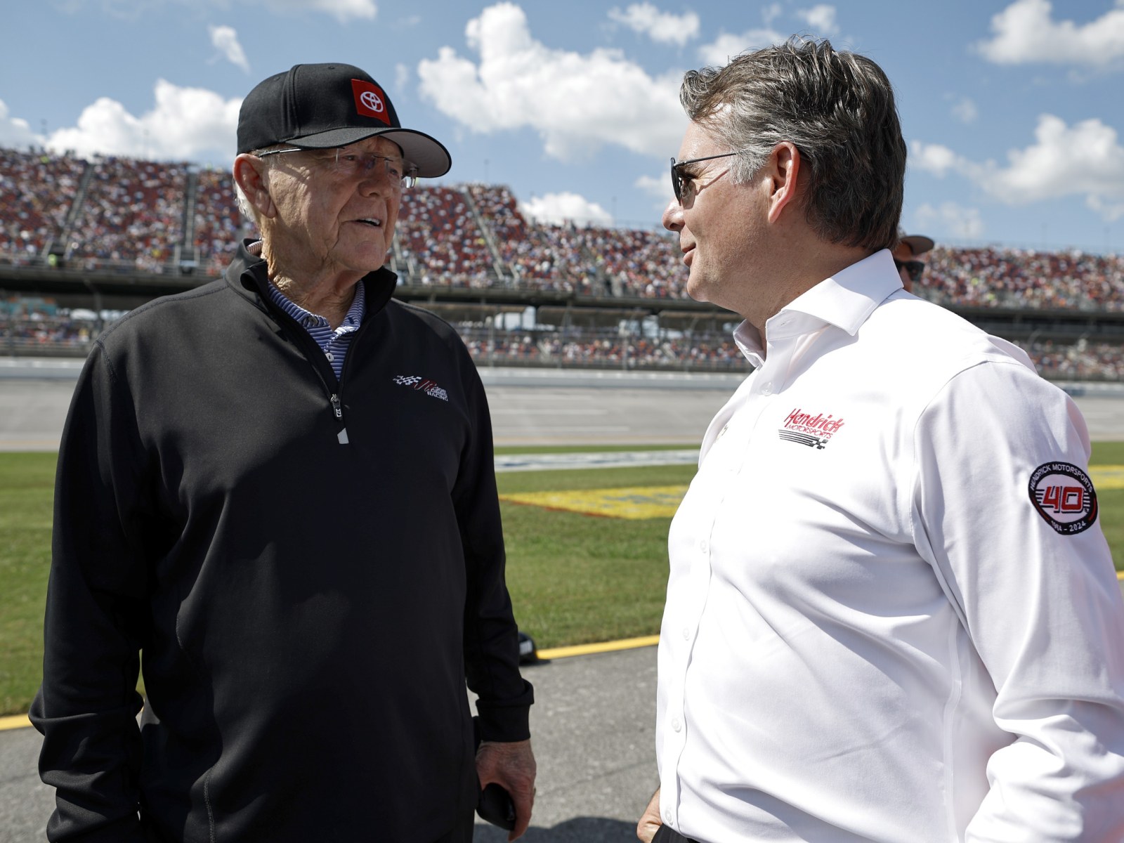 NASCAR: Joe Gibbs Racing Announces Two Full-Time 2025 Driver Contracts - Newsweek