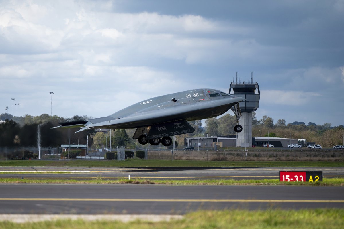 US Air Force B-2 Spirit stealth bomber 