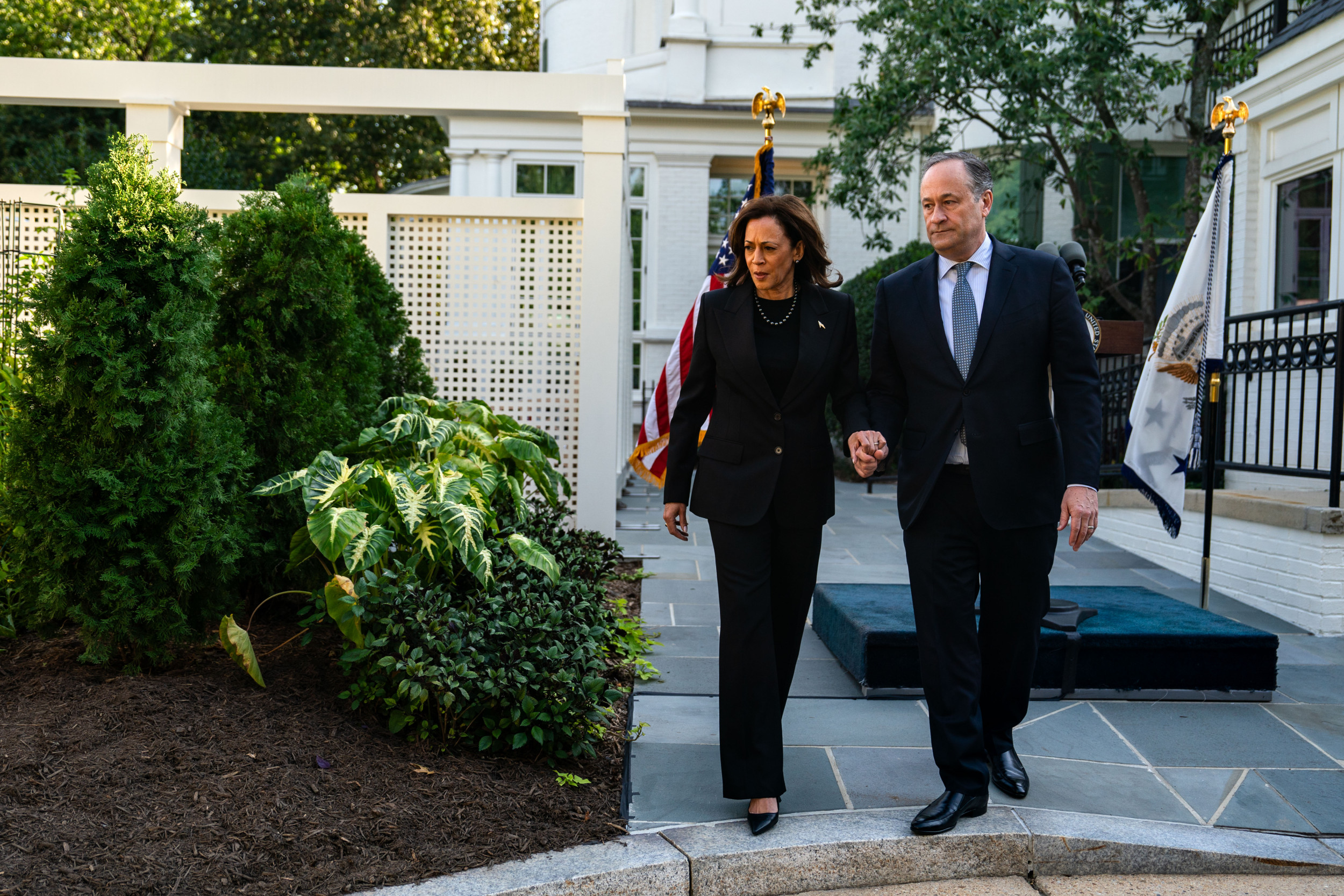 Jewish Voters Say Harris Will Handle Gaza War Better Than Trump