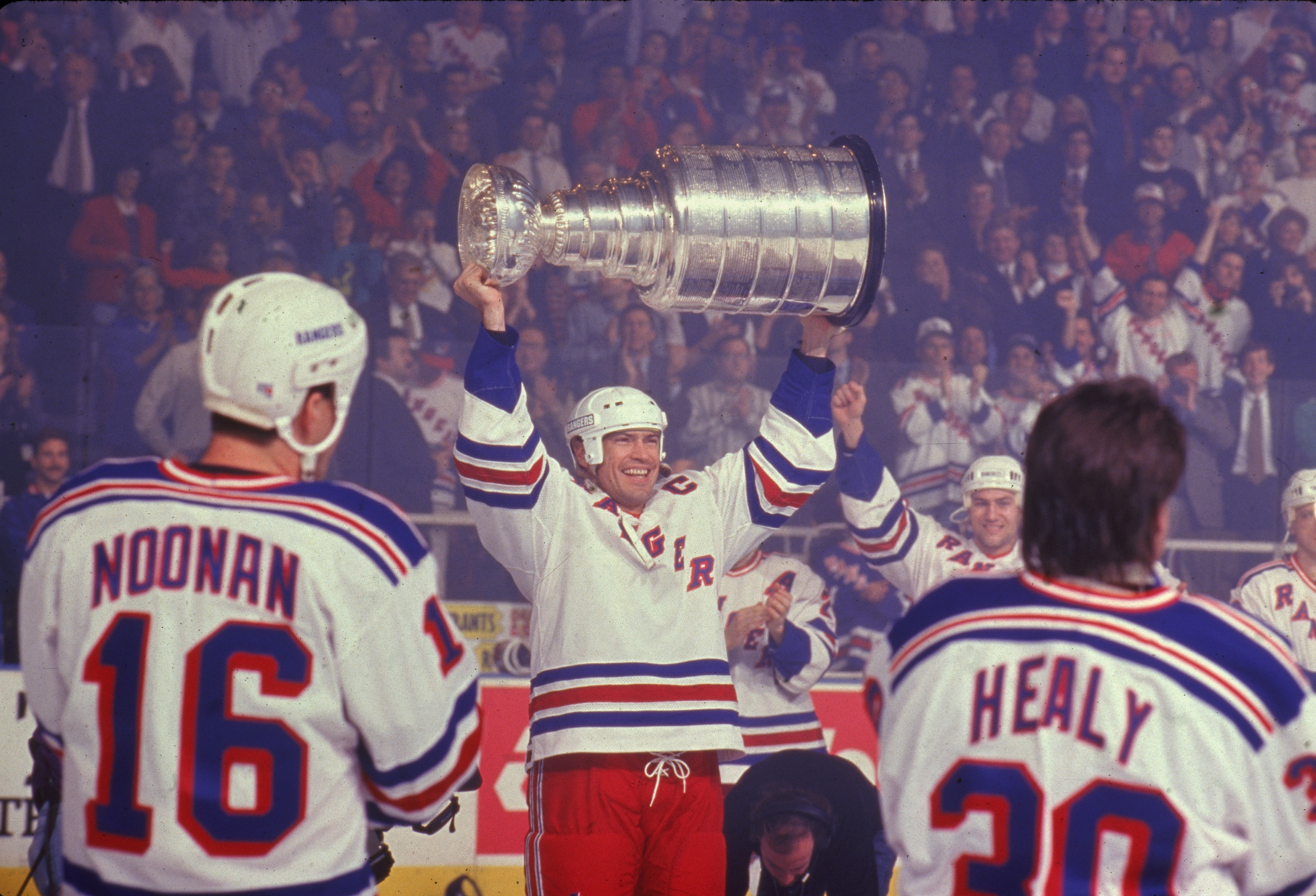 Mark Messier Talks 'Terrifying' 1994 Game 7 and Keys to His Clutch Success