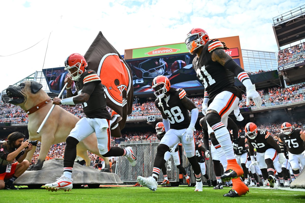 Browns running out of tunnel