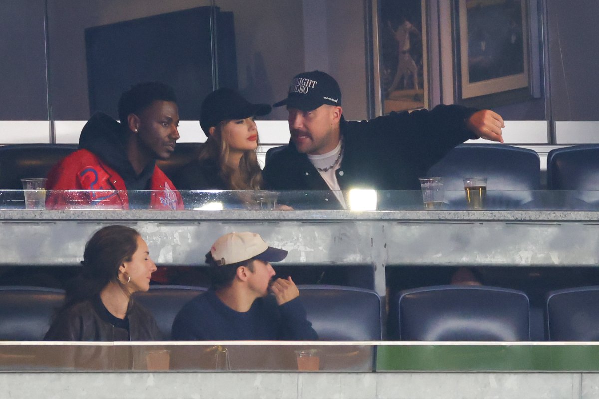 Travis Kelce Taylor Swift New York Yankees