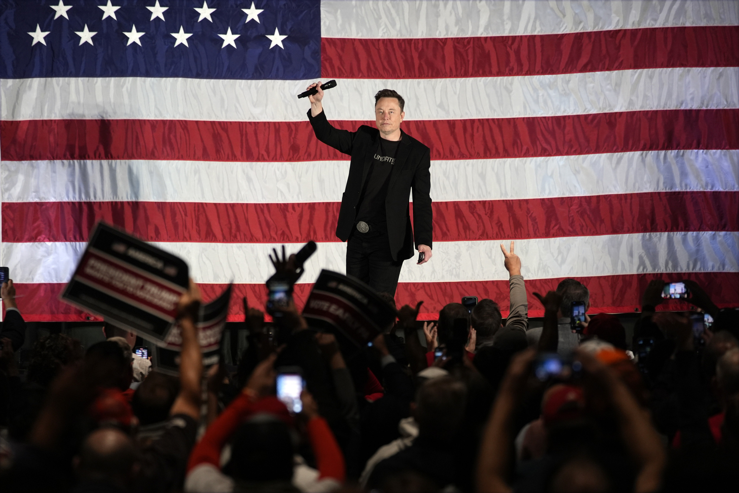 Musk Hosts First Trump Event, Faces Skepticism Over Early Voting Push