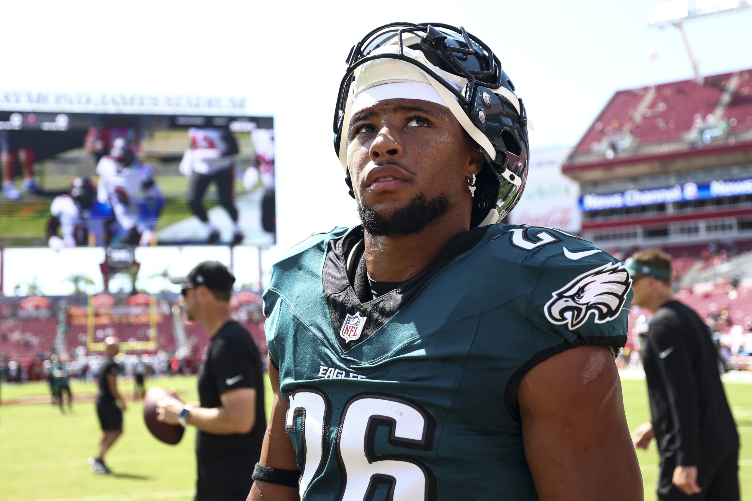 Eagles' Saquon Barkley to Miss Out on Rushing Record, Will Be Rested ...