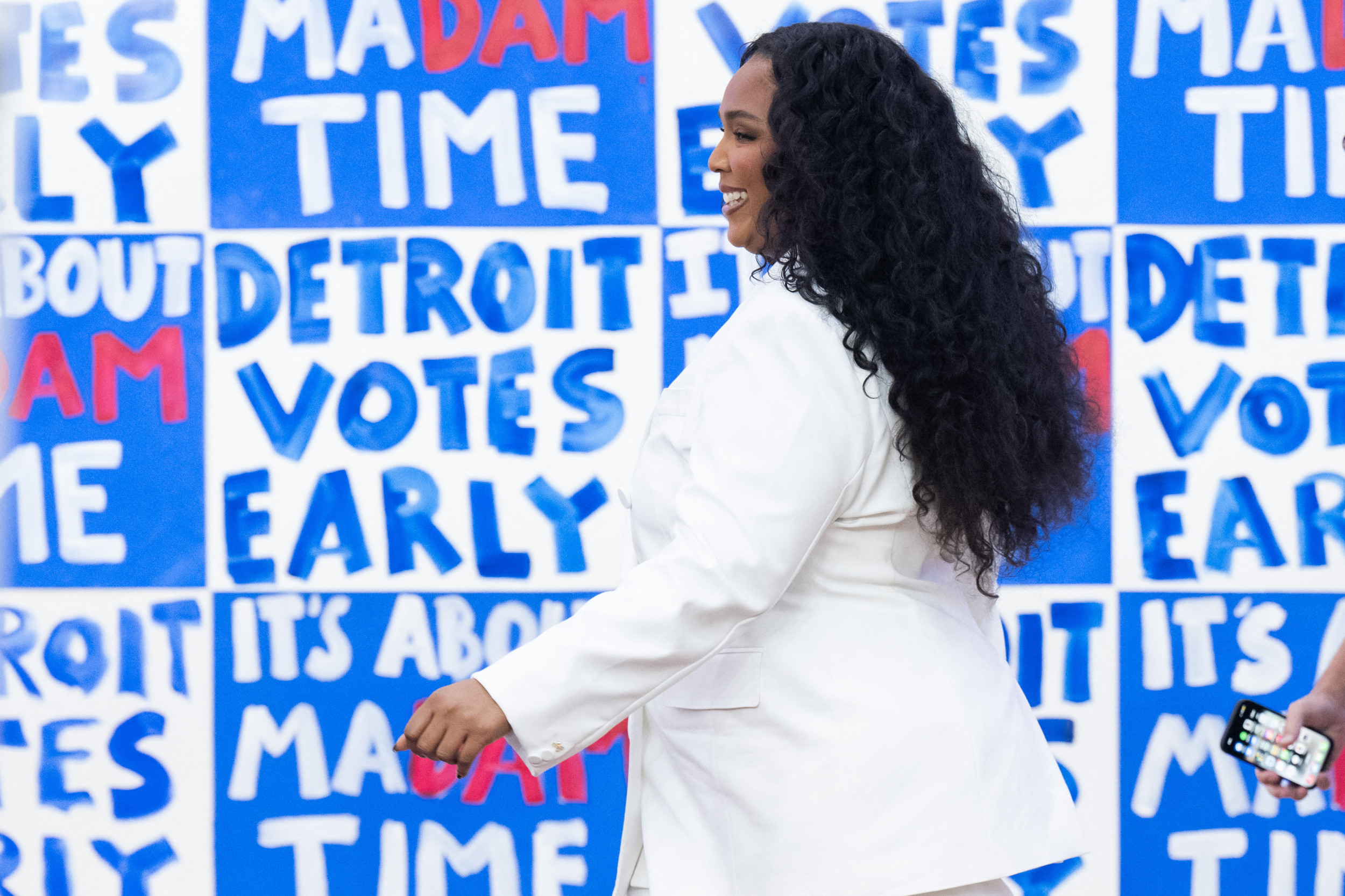 Lizzo Claps Back at Donald Trump's Detroit Insults