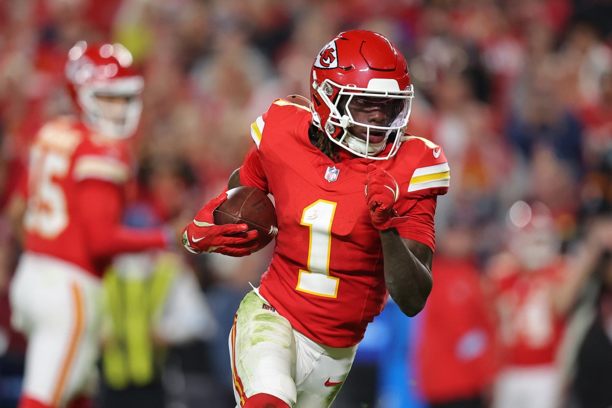 Chiefs' Xavier Worthy Reacts to Isaiah Bond Failing to Break 40-Yard Dash  Record - Newsweek